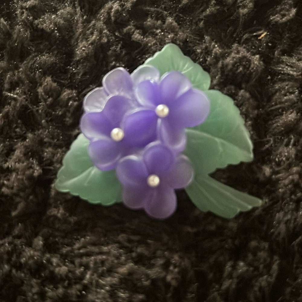 Vintage Avon Violets Brooch